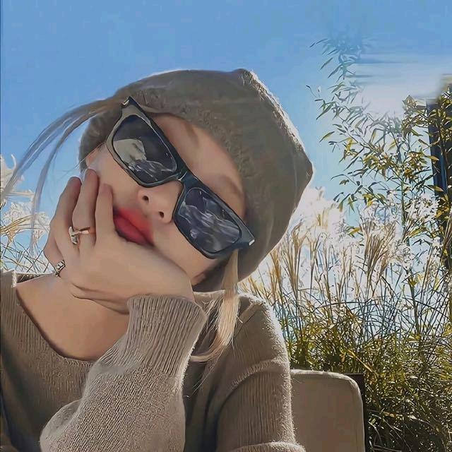 一个单纯小女孩儿