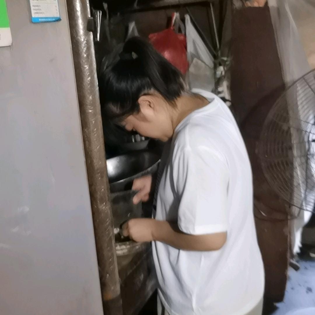 岚沃宇百货