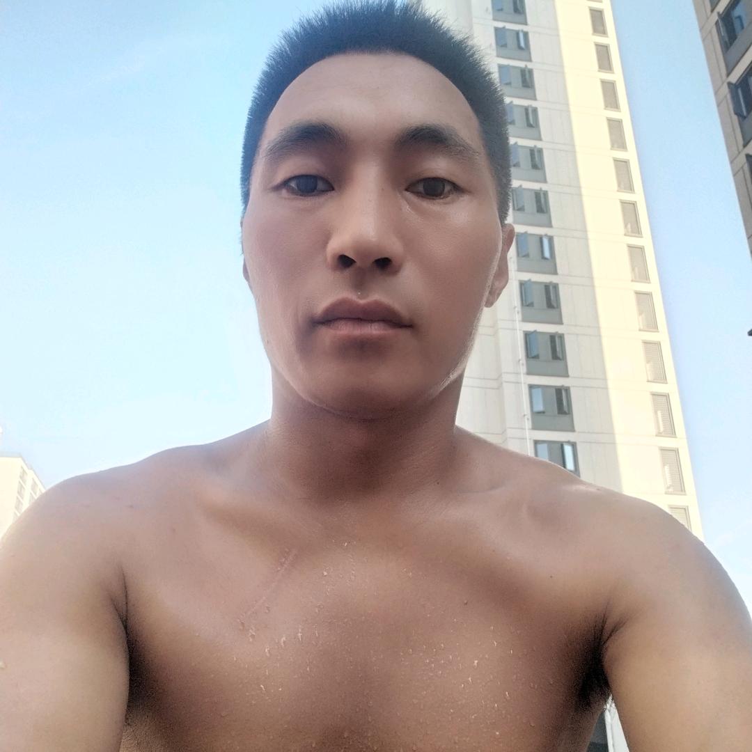 工地小哥(张彝君)