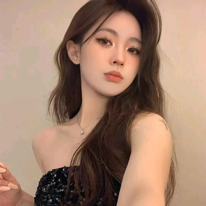 欢迎进入小秋妹妹直播间