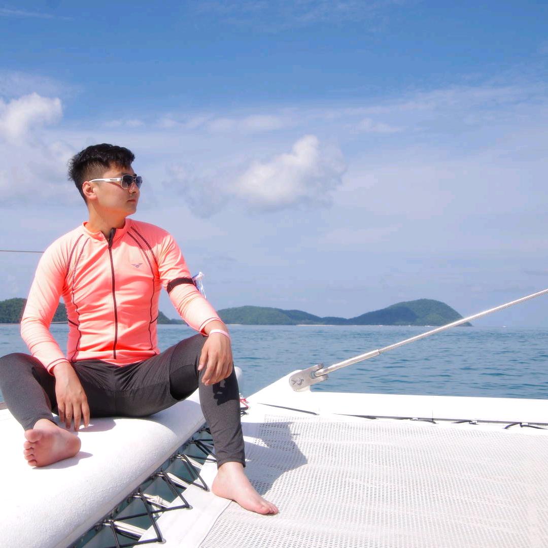 梁百万爱钓鱼🎣