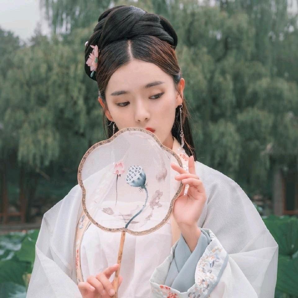 爱吃喝玩乐的汤圆