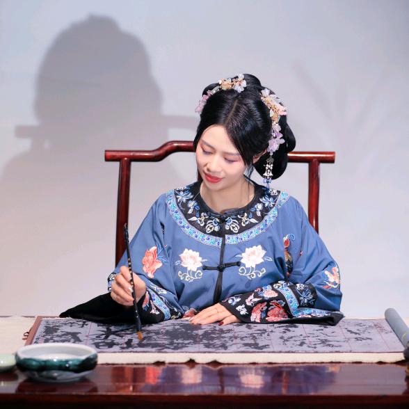 沐沐说