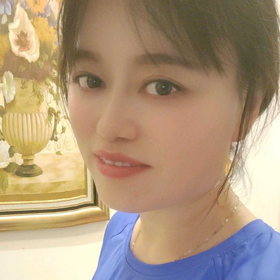 李玲