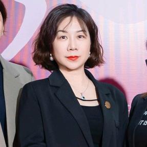 八叶莲华斯蜜培训导师～王镜贻