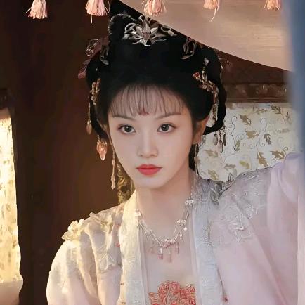 喜欢剥柚子