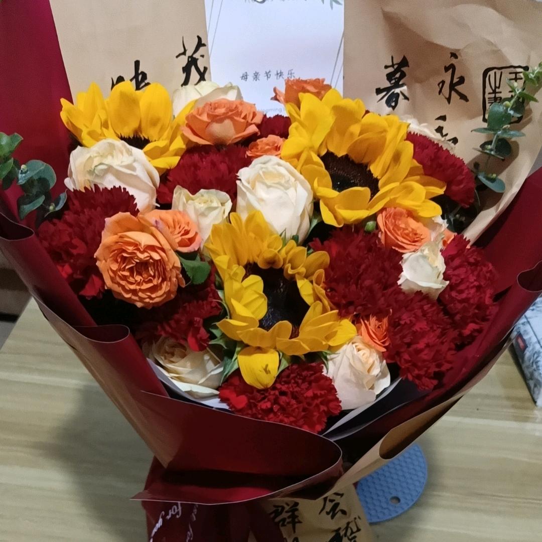 女鬼꧁᭄小疯子 ꧂