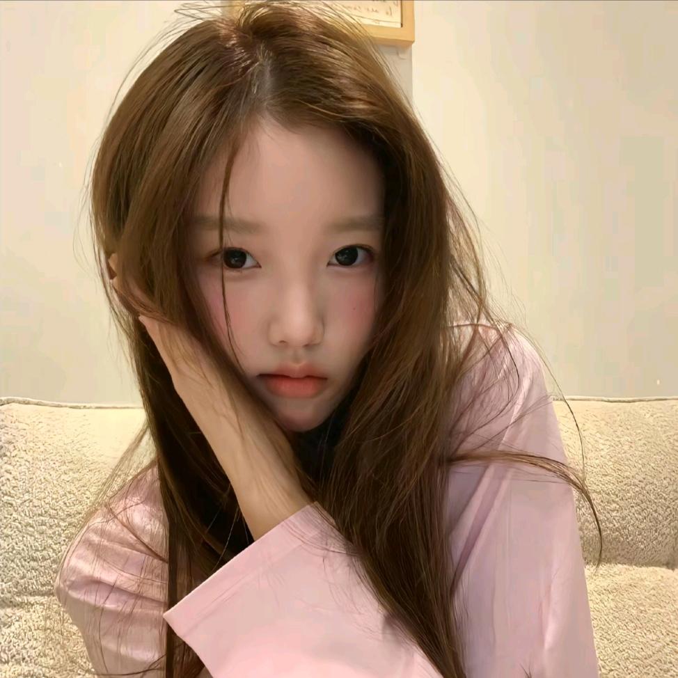^_碎冰冰.