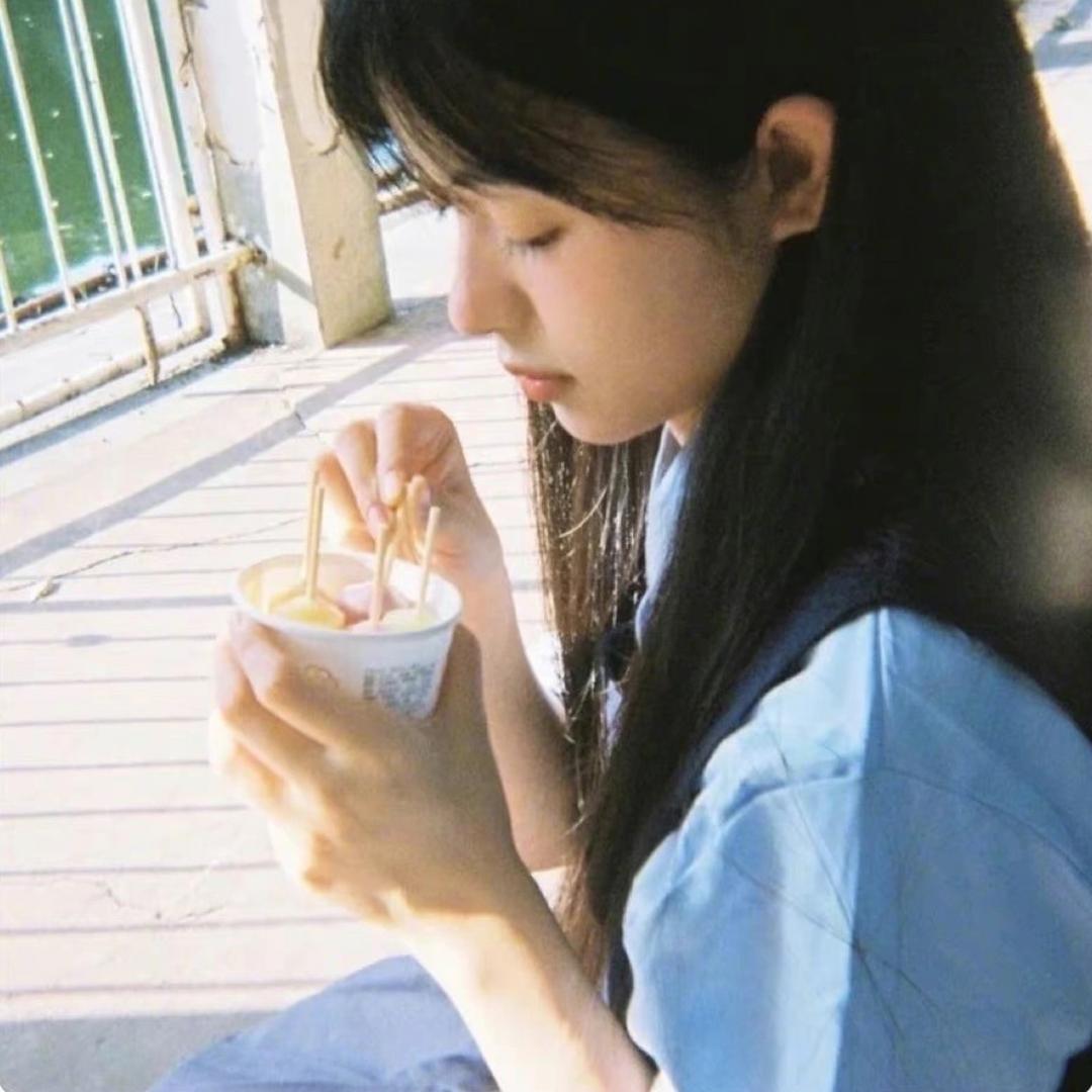 小乔你了头像