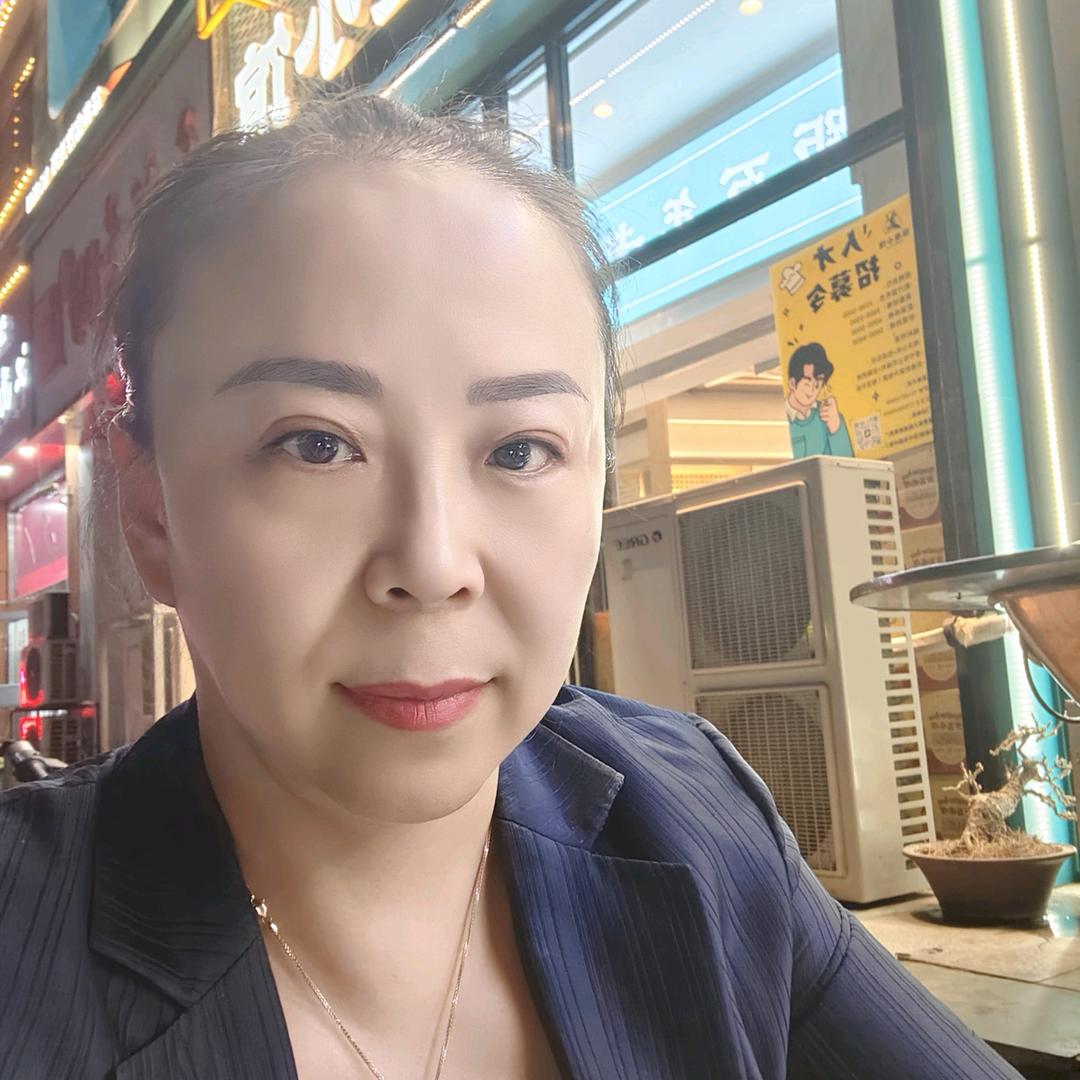 谁与我争峰