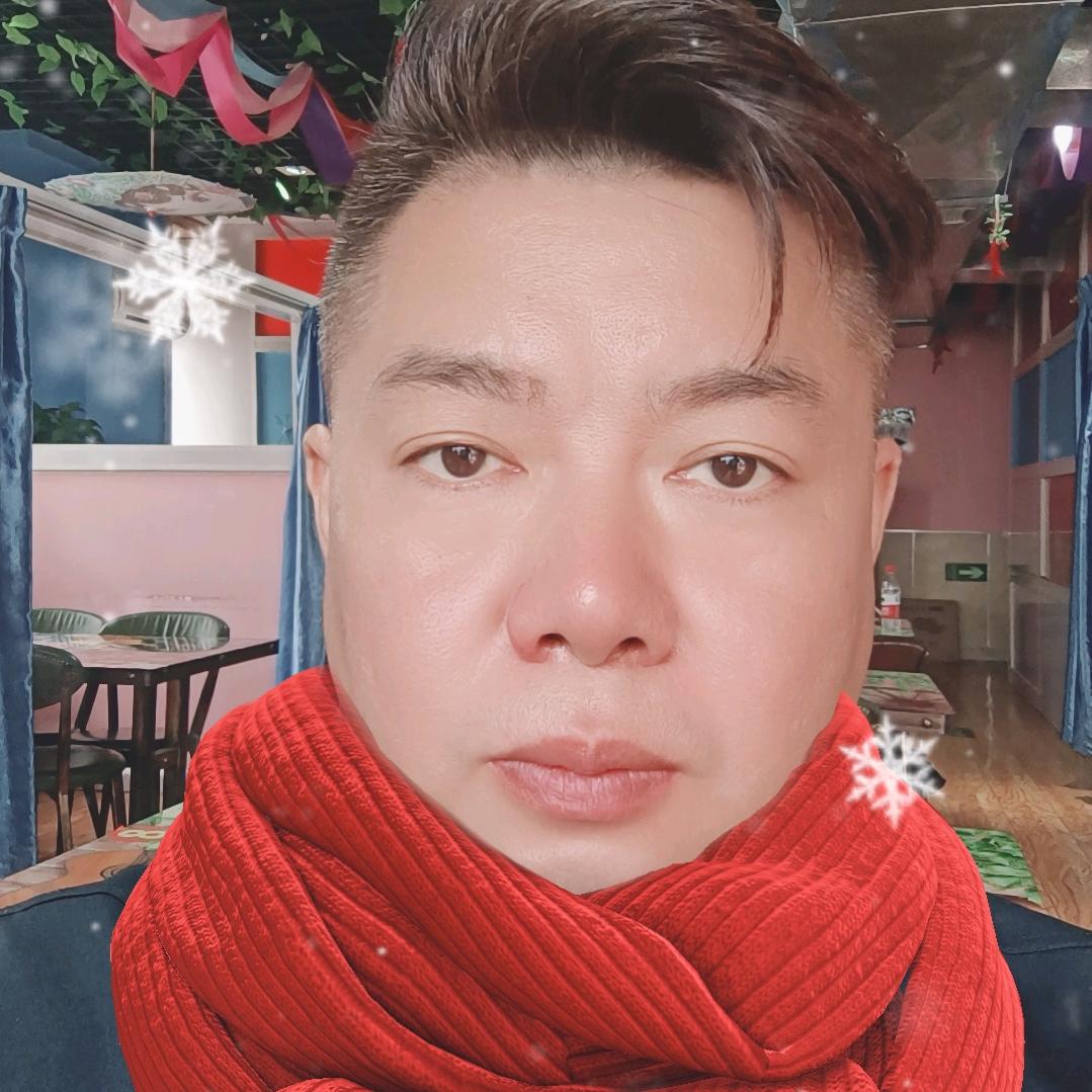 奋斗中的70后大叔