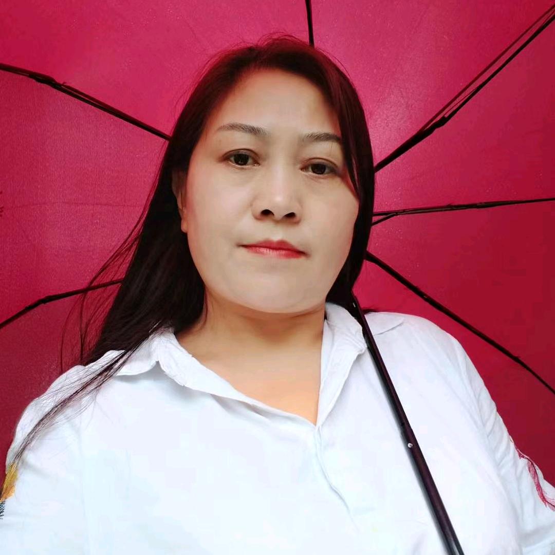 出了坚强，别无选择。