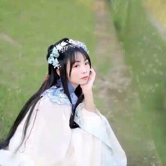啊君