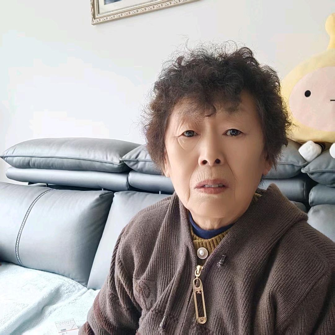 莲丽妈