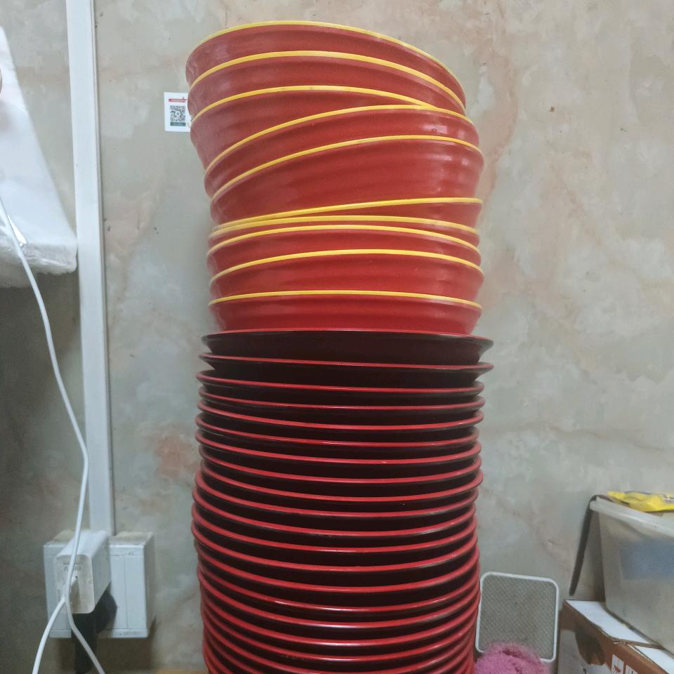 流里刘气的女子