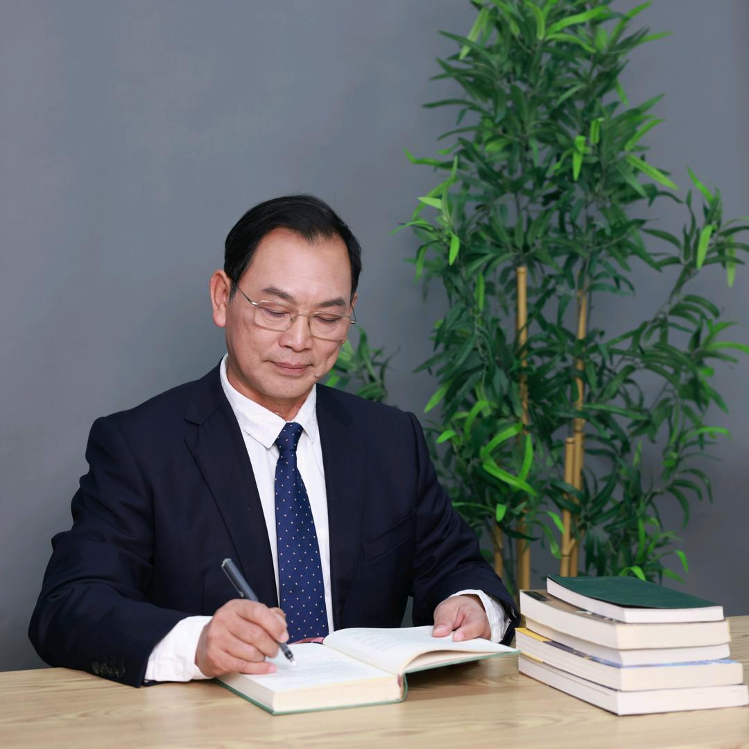 学亮书屋.观世界