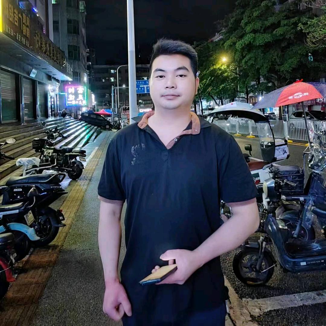 我姓余，叫小五
