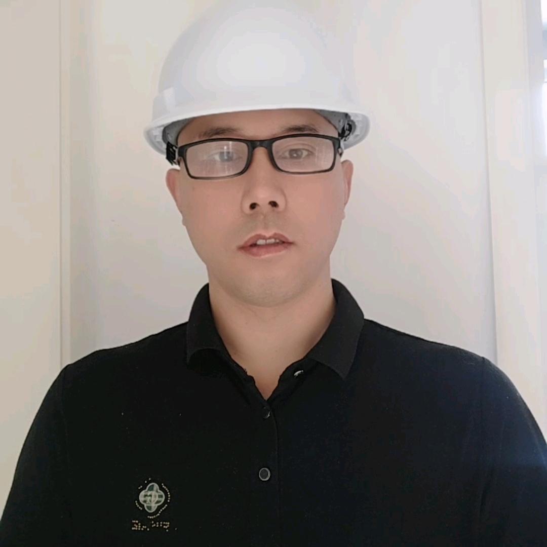 电焊工唐哥