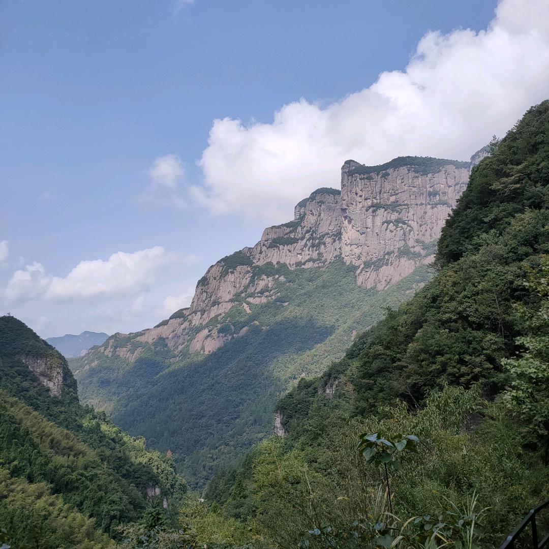 铭