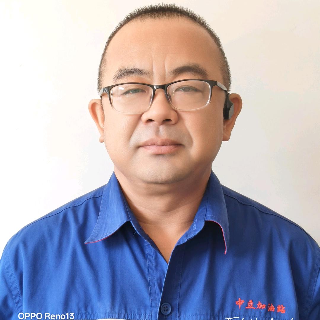 中立加油站梁晓明