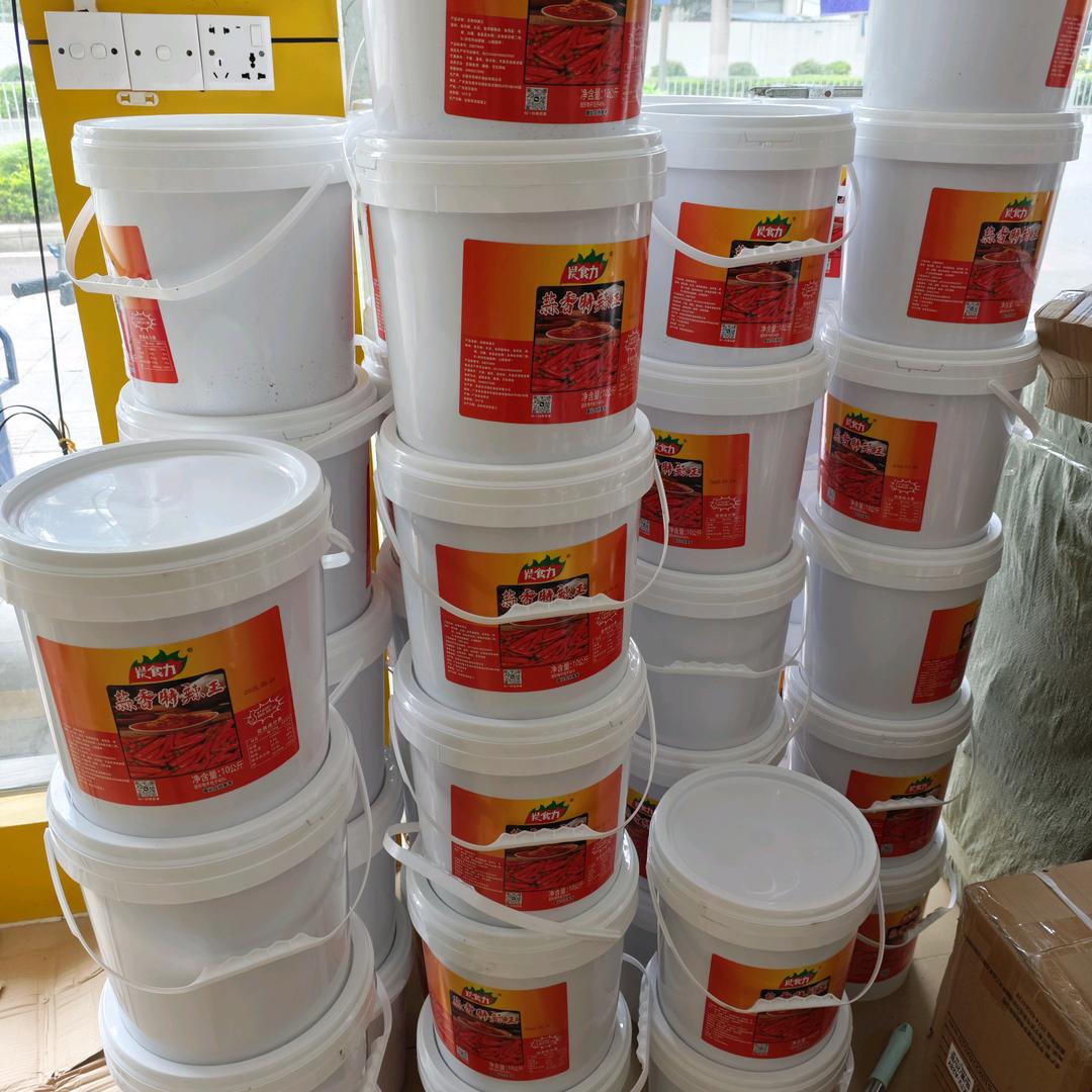 辣椒酱工厂直销店
