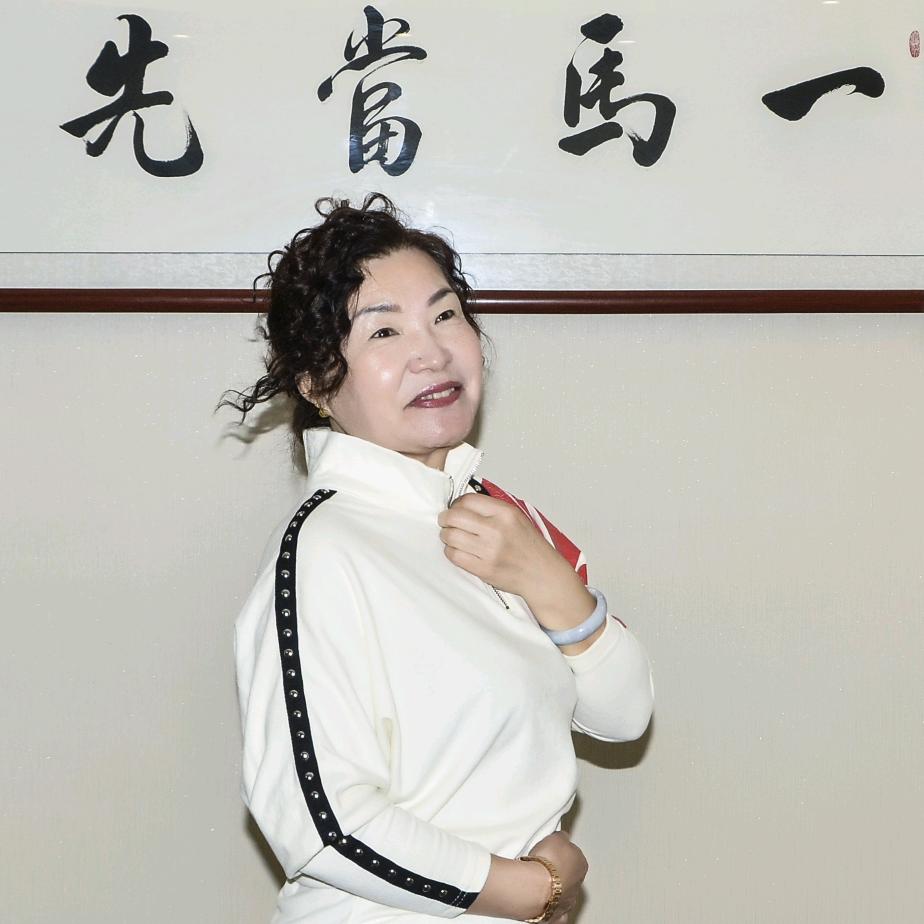 荣子呀