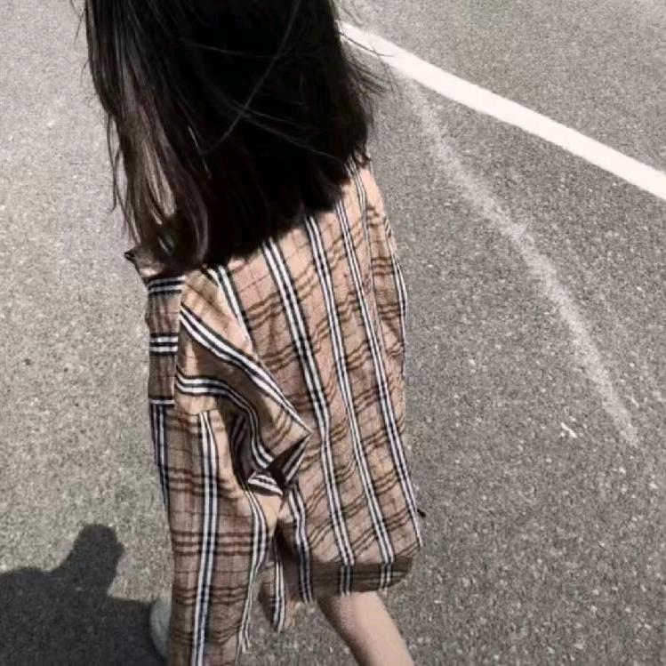 H  .