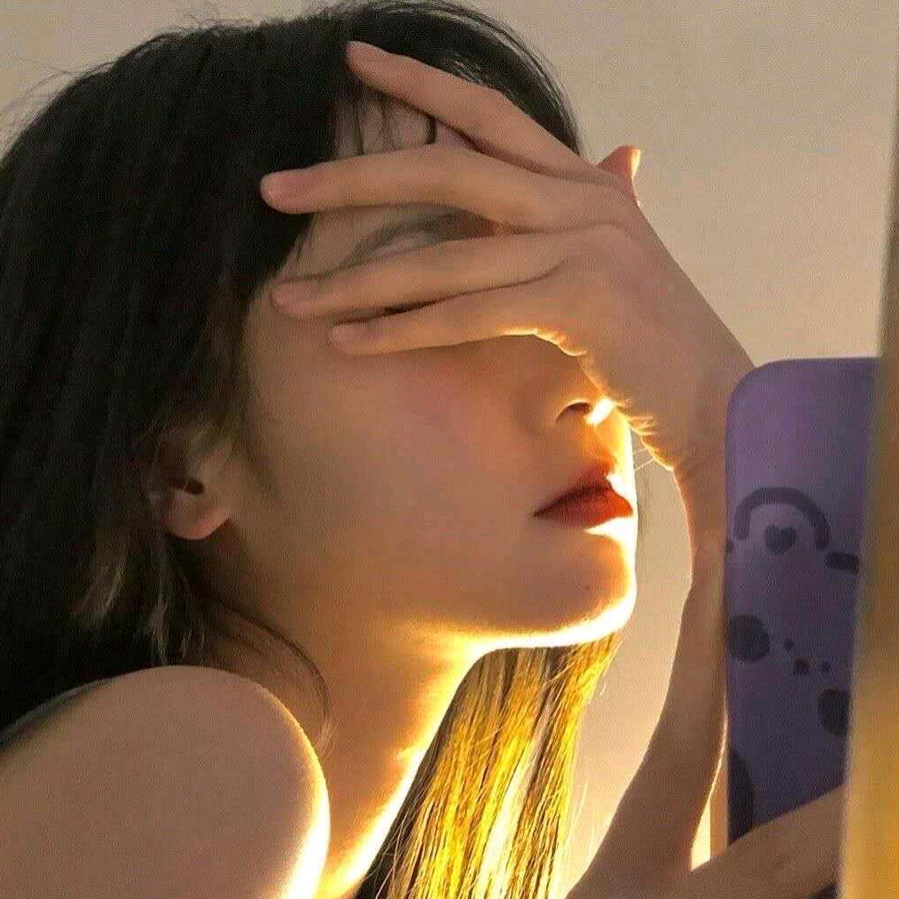 安静的小疯子