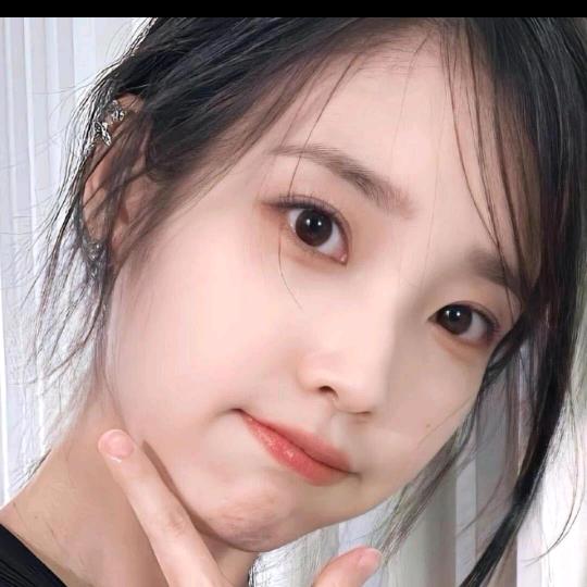 全世界最好的李知恩