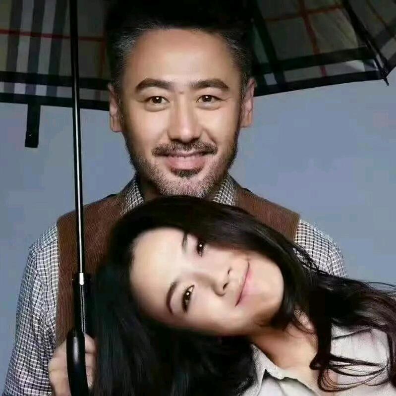 哈哈