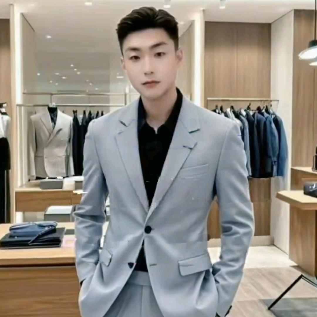 AAA小🇨🇳强 
