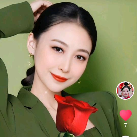 坚强的侯妹