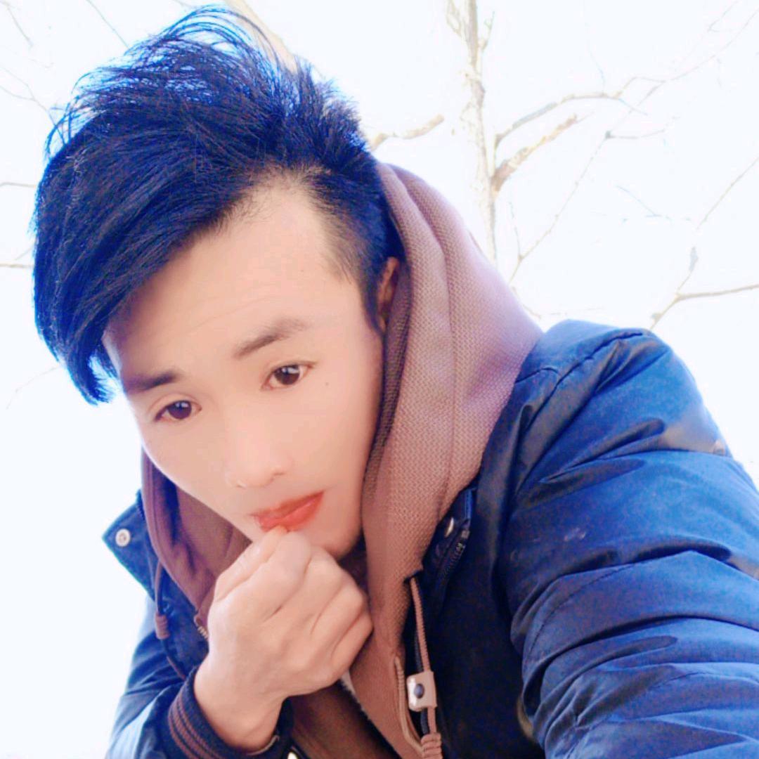 小啊哥