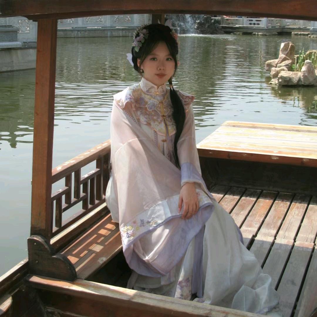 蛇1977