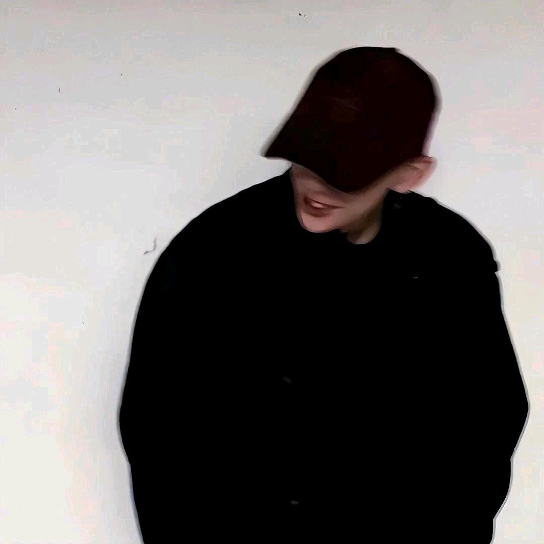 谭以恩