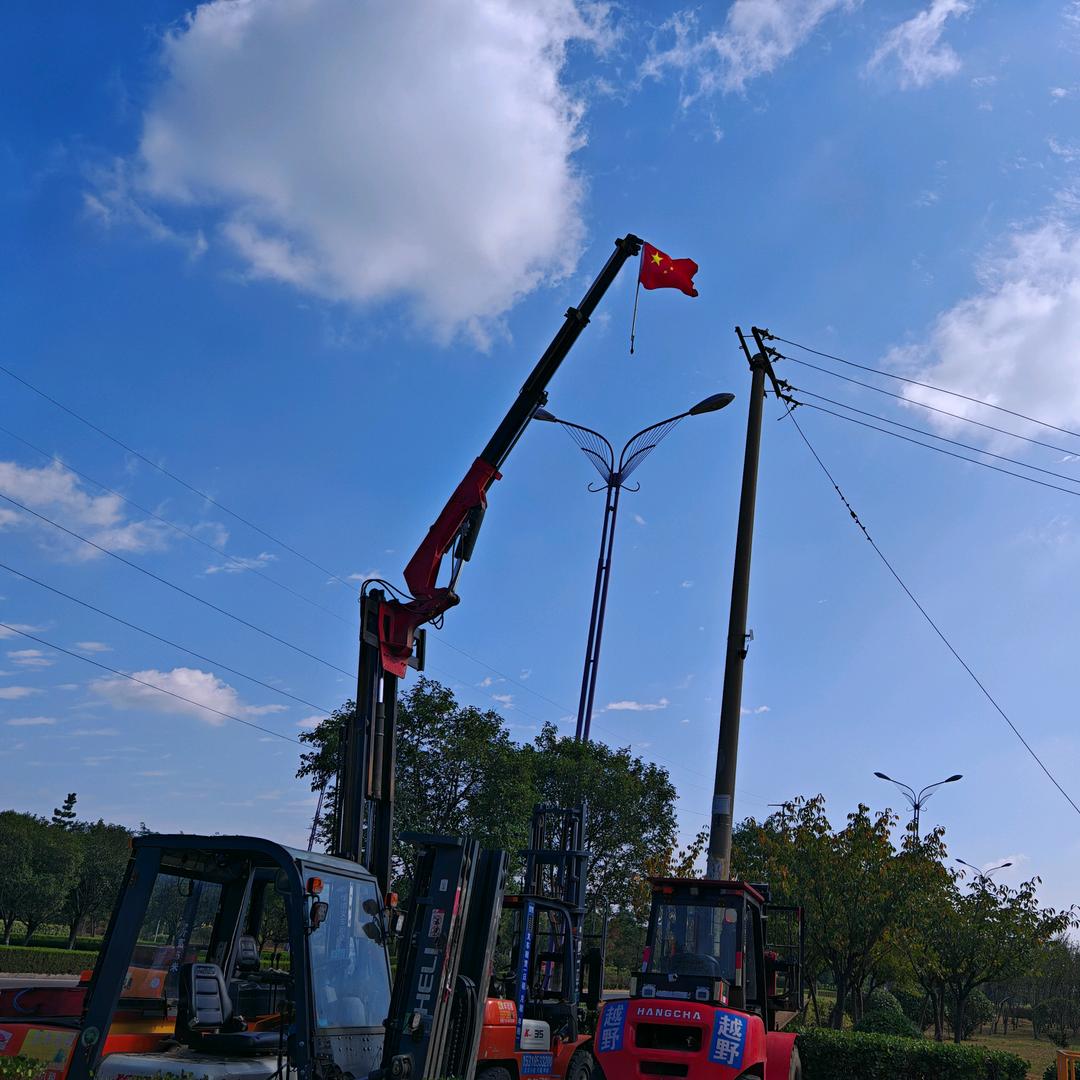 临沂叉车小孙（信恒机械租赁）