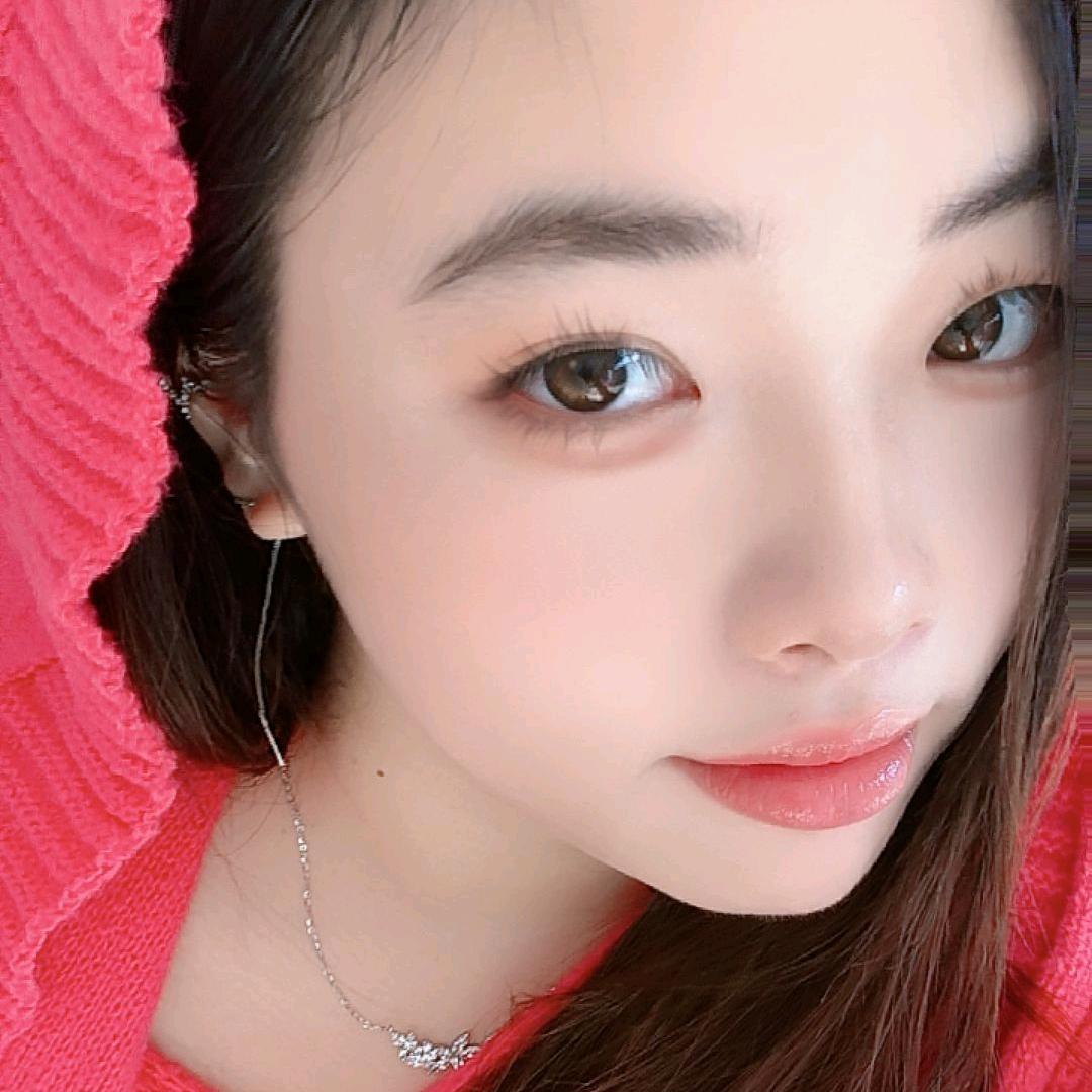 洛倾心