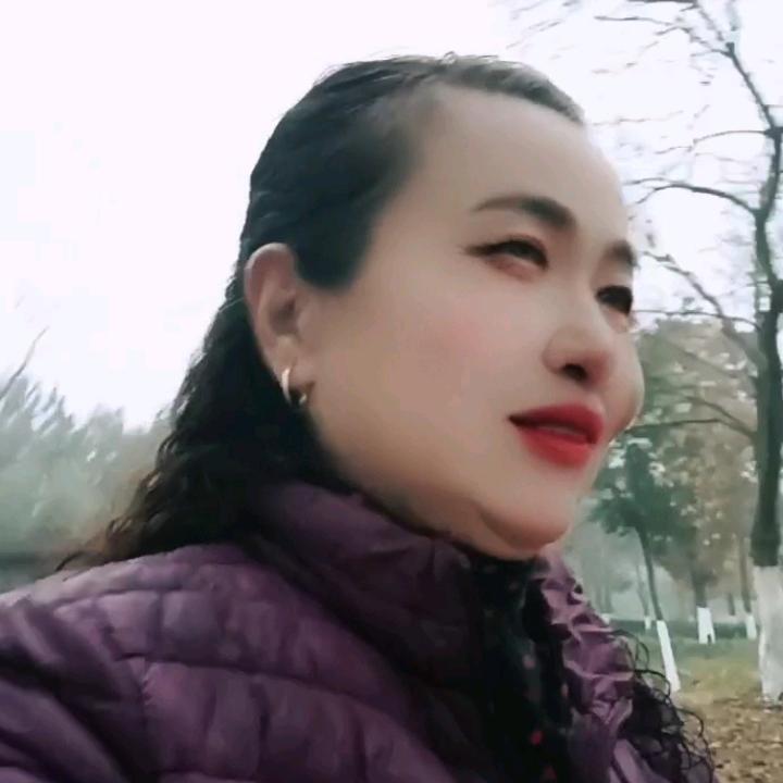 带刺的玫瑰🌹