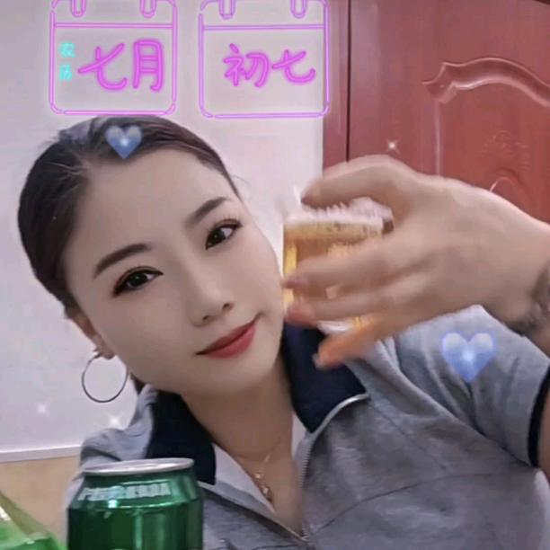 郑州市管城区尚黛尔服装店