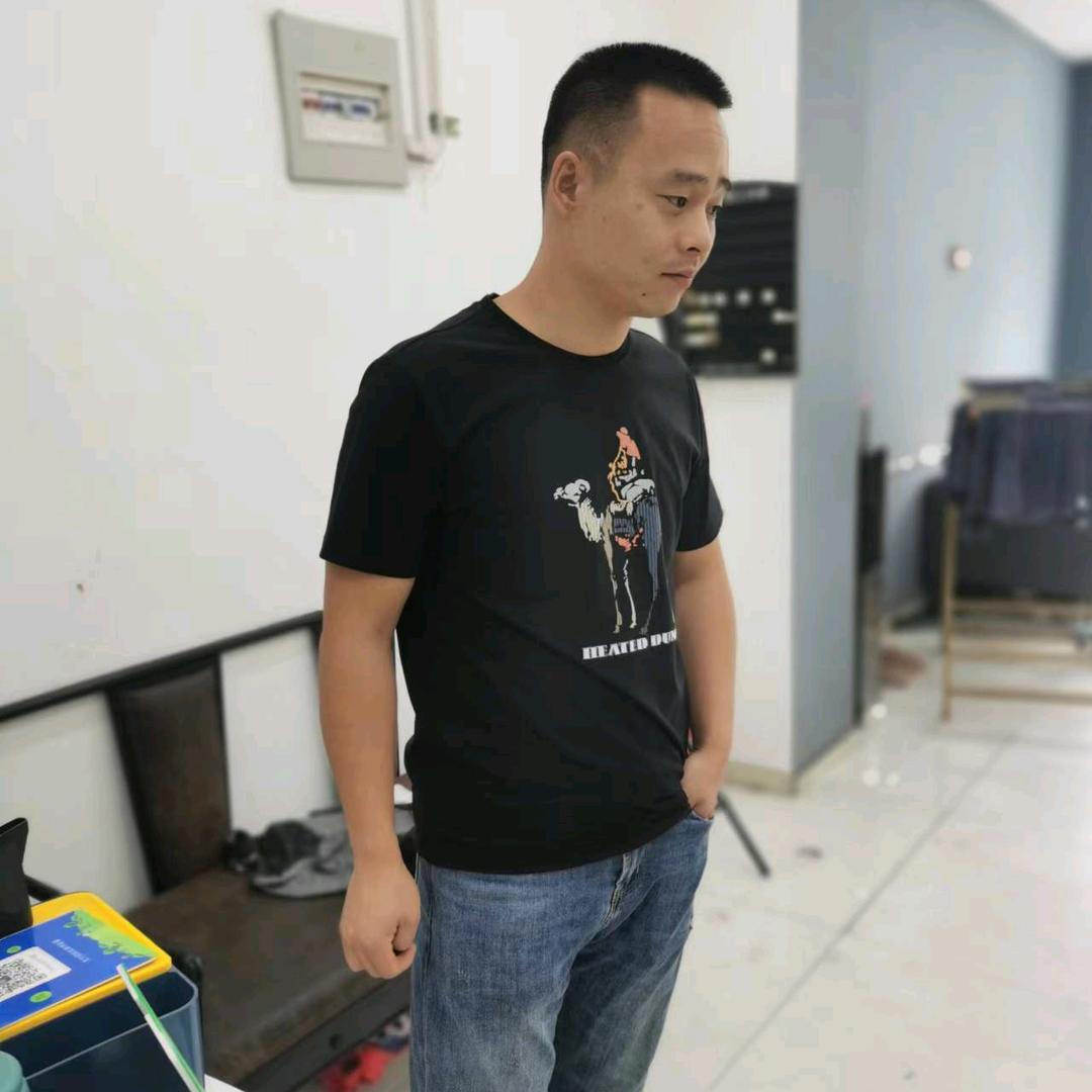 鹤壁专业美缝小罗 → ( @阿峰陪跑