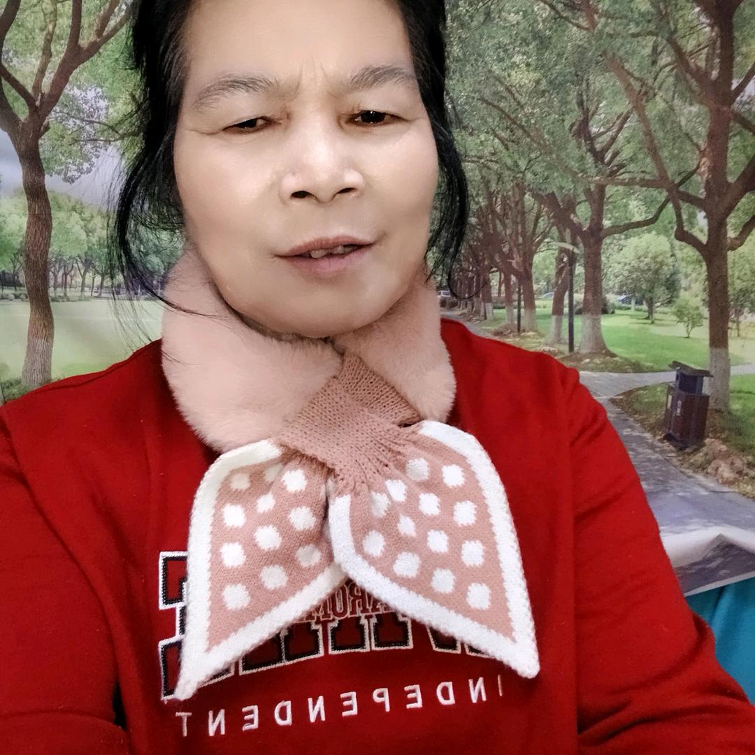 江边姐  下午12点50开播首播