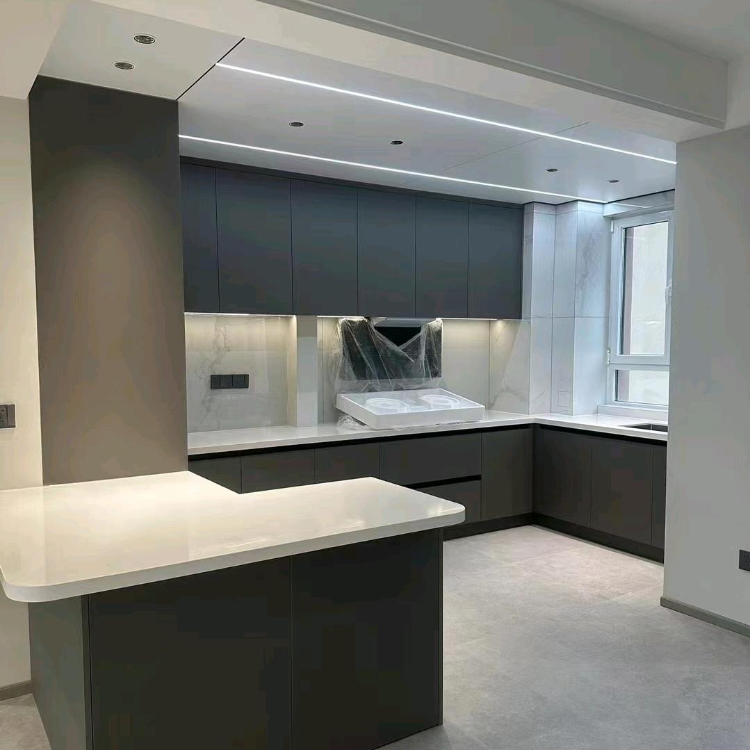 南国鼎峰建设工程（湖州）有限公司