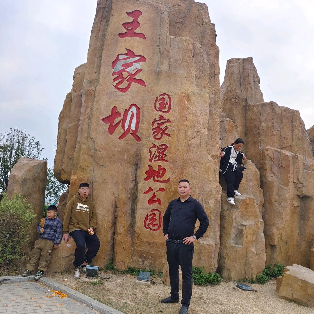 阜南永丰粮贸，销售东北玉米