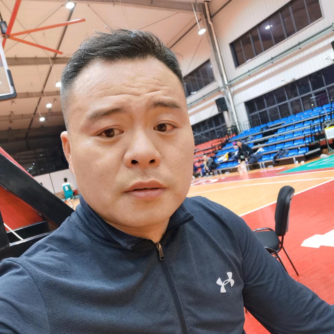 房产评估资产评估何东伟