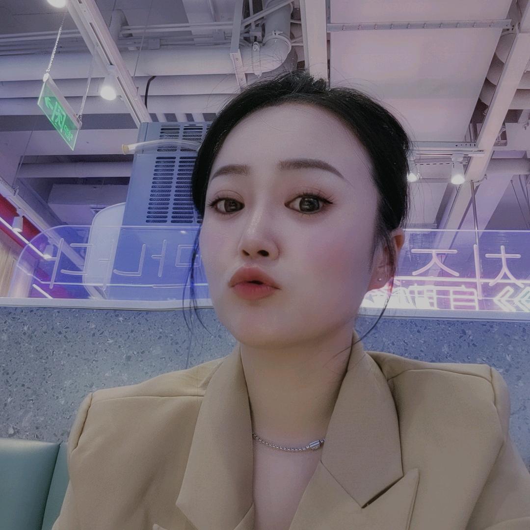 开心小张张🍬🍭