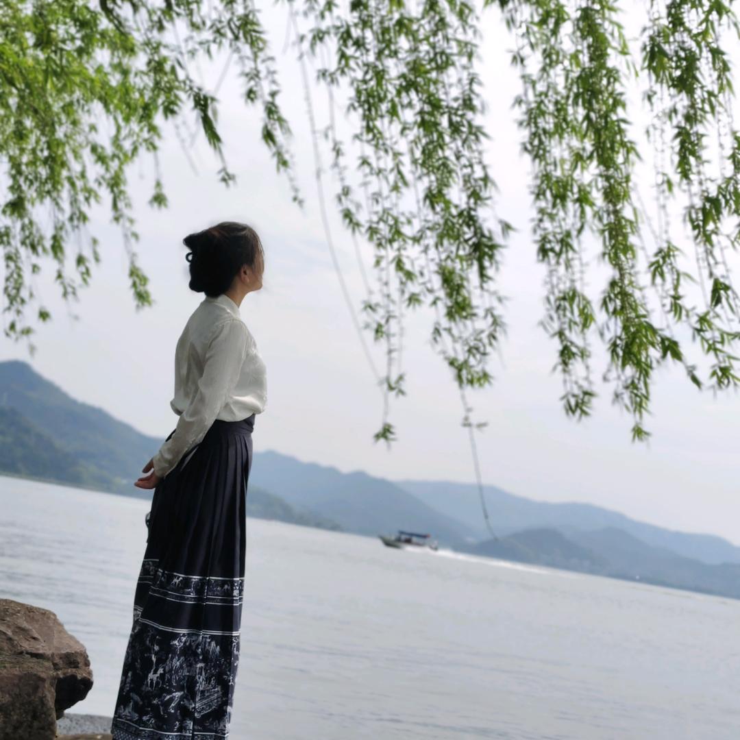 吴烦恼