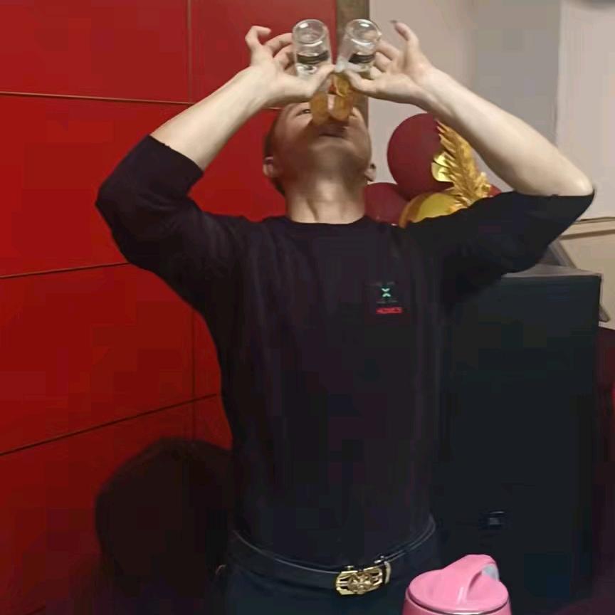 往后余生只爱懂得珍惜我的人☪️