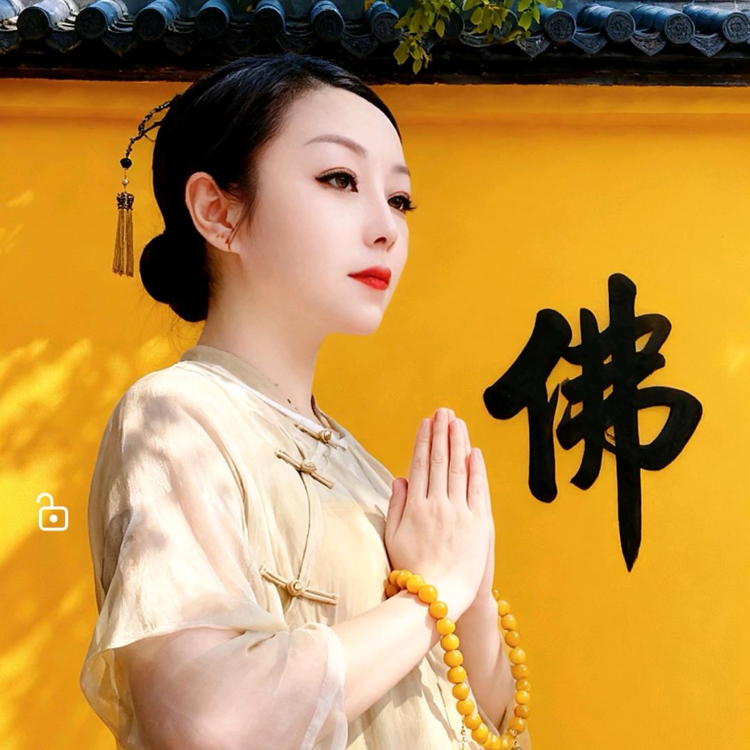 无累的云