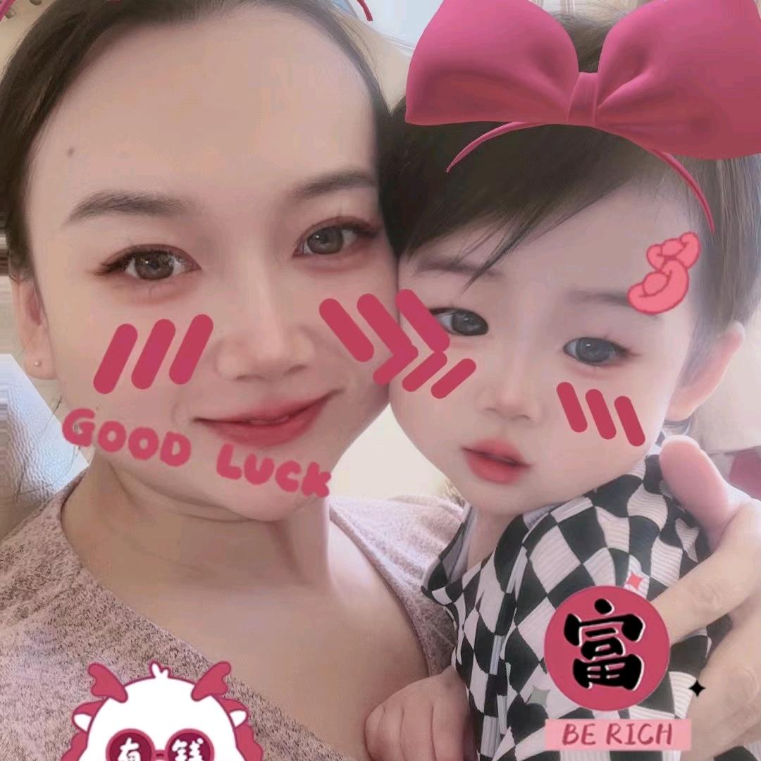 她的小哥哥