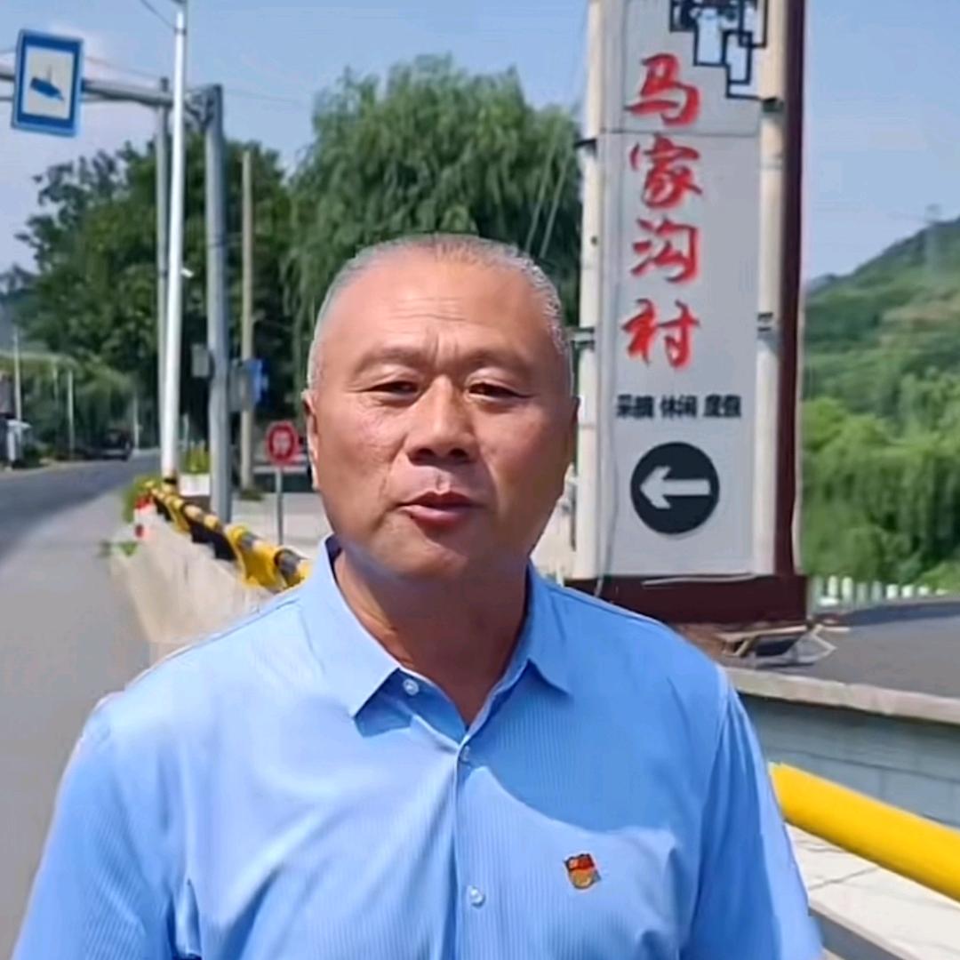村支书-谢加强（乡村头雁）